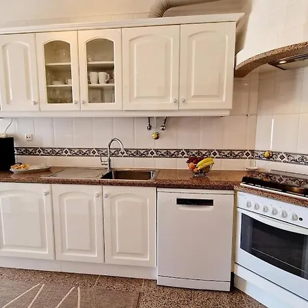 Jasmine Next To Meia Lejlighed Lagos