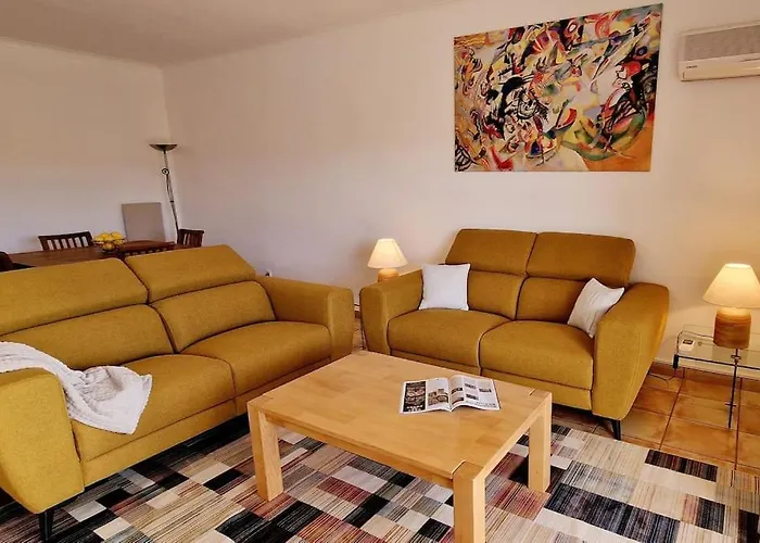 아파트 Jasmine Next To Meia *